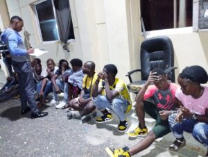 PN activa búsqueda chofer que abandonó yipeta con haitianos indocumentados en Santiago Rodríguez