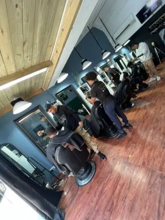Así es Santana Barber Shop, la peluquería de la que todos hablan