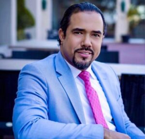Edwin Jiminian responde a partidos contra depuración candidatos 