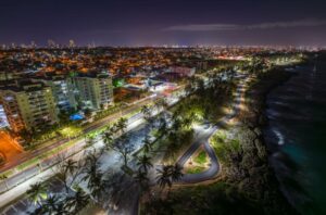 Presidente Abinader y ministro Collado Inauguran nuevo Malecón de SDE