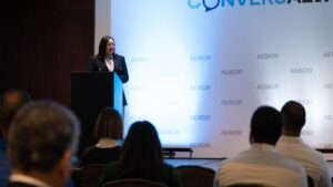 Analizan factores para exportaciones confiables desde RD 