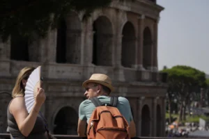 Una ola de calor asota el sur de Europa y provoca advertencias a la población