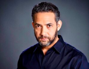 Micky López a Sergio Carlos: 