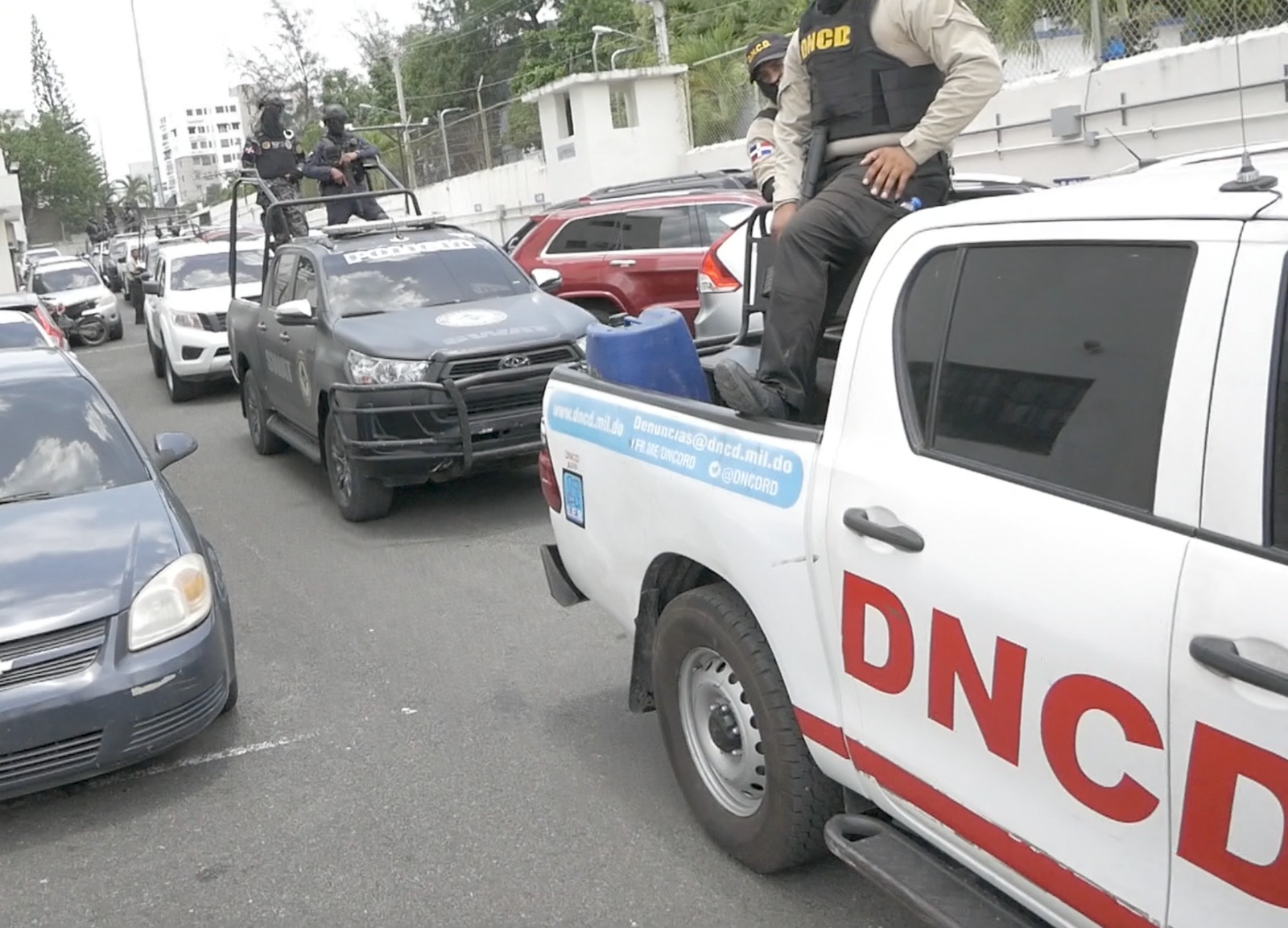 Desmantelan en Santiago puntos de drogas vinculados a "La J"