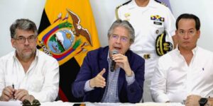 Ecuador declara nuevo estado de excepción y toque de queda en dos provincias y una ciudad 