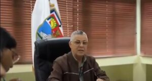 Alcaldía de SDE acuerda con partidos evitar colocar propaganda en espacios públicos