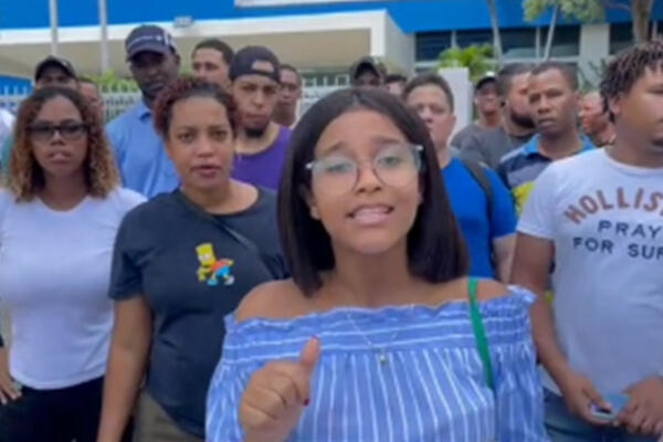 (VIDEO) Empleados de Chef Pepper alegan falta de pago de prestaciones