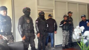 Colectivo de Organizaciones Populares ocupan oficinas de gobernación provincial