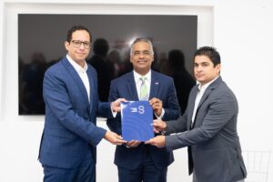 Entregan propuesta para adjudicar Tren Metropolitano de Santo Domingo 