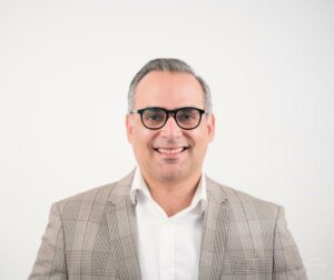 Renuncia del PLD Jeffrey Infante, aspirante a alcalde de Santiago 