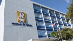 Empleados públicos valoraron positivamente la suspensión de las labores por tormenta Franklin