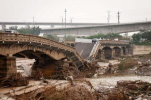 Provincia china evacúa a más de un millón por inundaciones

