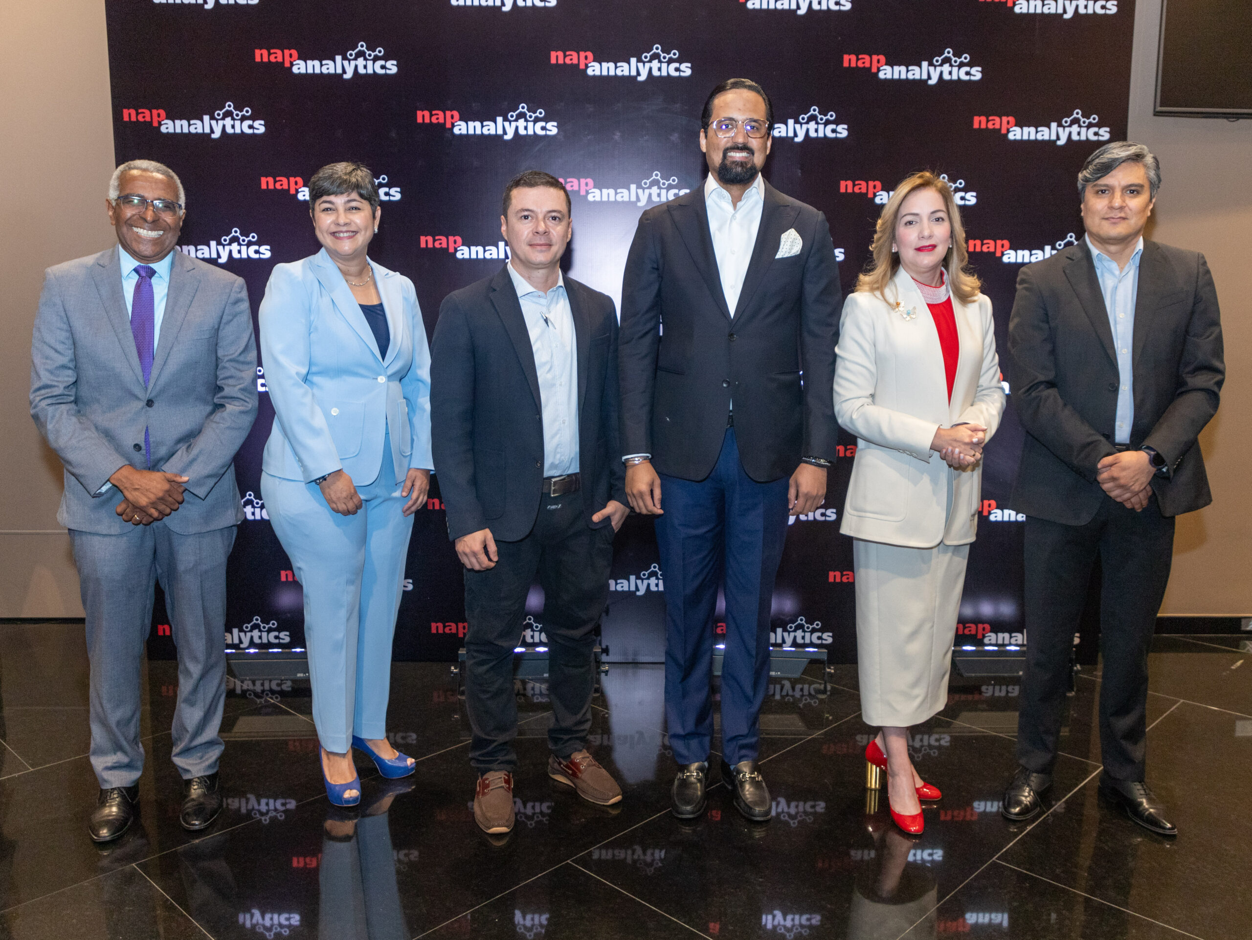 Rolando Guzmán Germania Montás Victor Hoyos Boartolomé Pujols Maria Wleska Alvarez Alvarez y Carlos Omar Sanchez (1)