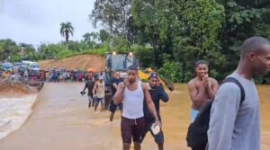 Autoridades de Monte Plata dan seguimiento a comunidades afectadas por tormenta Franklin