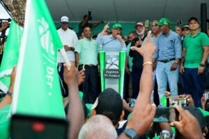 Fuerza del Pueblo juramenta a Ermes Rosario en Yamasá
