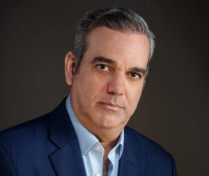 Presidente Abinader expresa consternación por tragedia en San Cristóbal