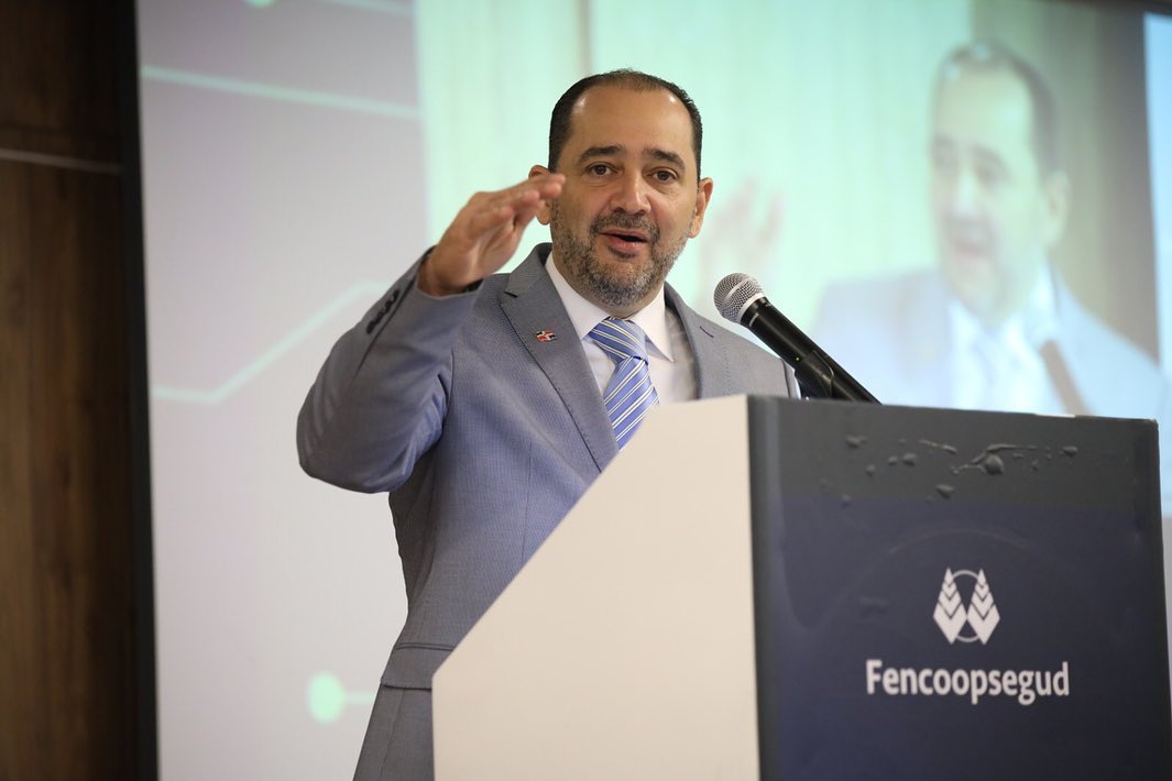 Lisandro Muñoz lamenta catástrofe de San Cristóbal