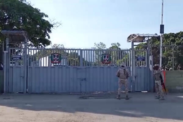 Paso fronterizo por Elías Piña permanece cerrado