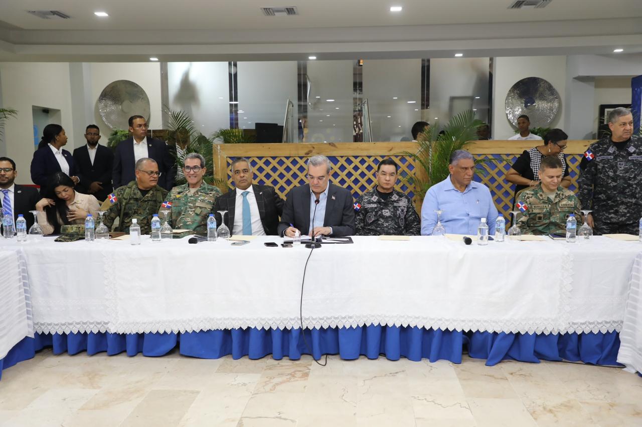 Presidente Abinader encabeza reunión de seguimiento sobre seguridad ciudadana
