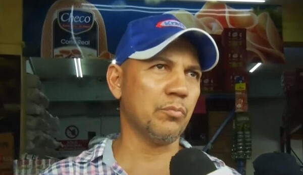 Comerciantes desconocen escasez del azucar; dicen importación ha provocado aumento de hasta un 70%