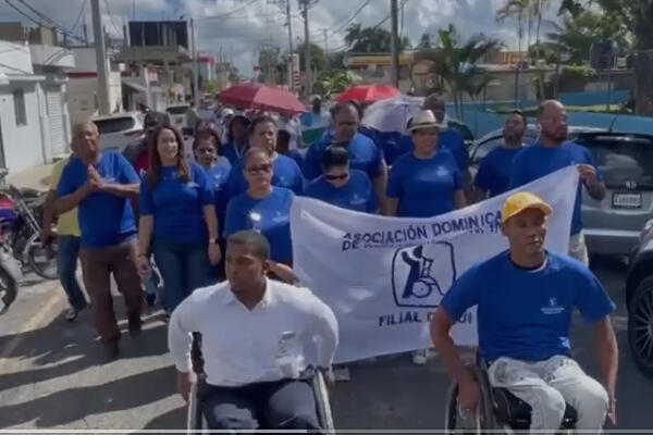 Aspirante a la Alcaldía de Cotuí dice impulsará programas en favor de personas con discapacidad