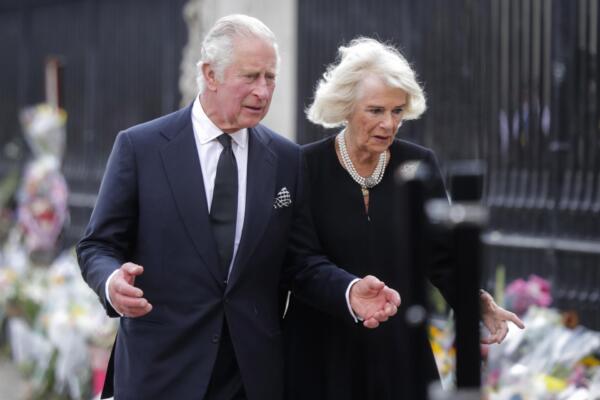 Carlos III y Camila recuerdan en privado el primer aniversario de la muerte de Isabel II