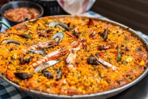 Día Mundial de la Paella | ¿Cuáles ingredientes necesitas para hacerla?