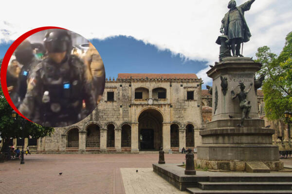 Parque Zona Colonial- agentes policiales.