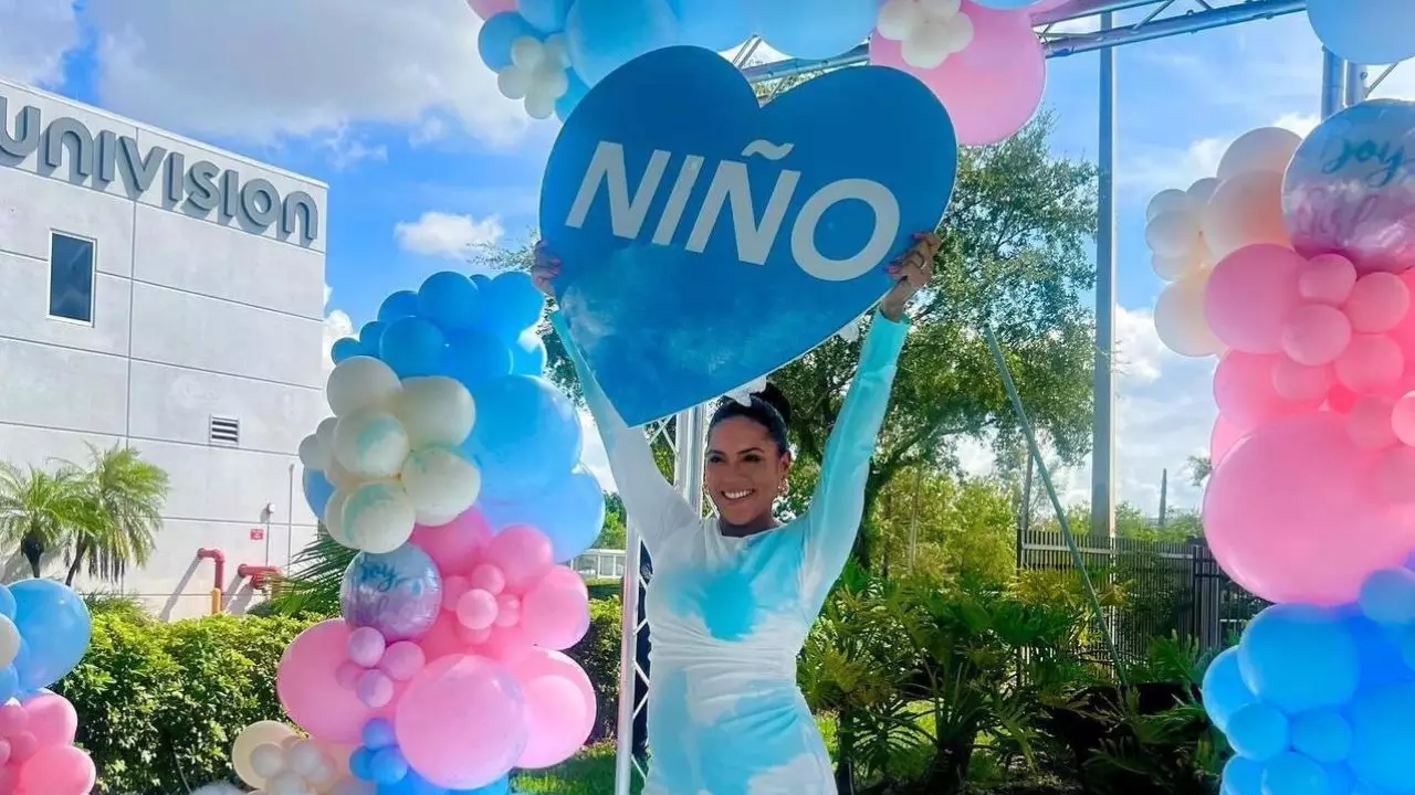 Francisca luce el color azul tras confirmar el sexo de su segundo bebé