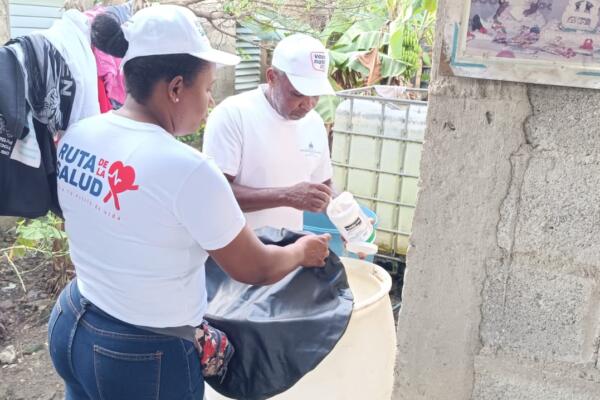 Director de la DPS en Monte Plata llama a evitar criaderos de mosquitos para evitar el dengue