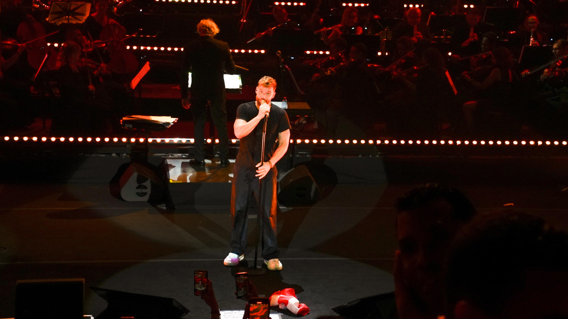 Ricky Martin y la Orquesta Sinfónica encienden la noche en Altos de Chavón