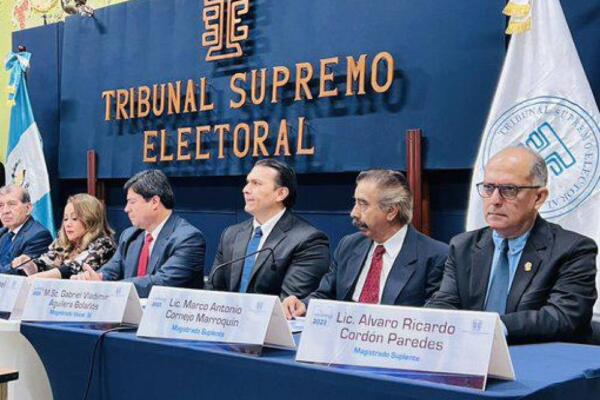 La Fiscalía de Guatemala secuestra las actas electorales