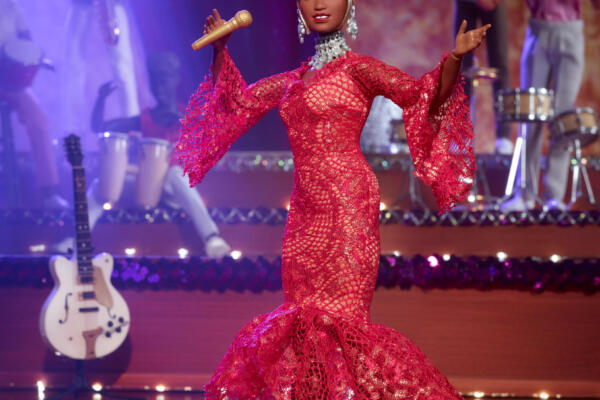 La muñeca Barbie con la figura de Celia Cruz sale a la venta