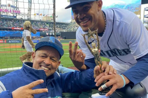 Papá de Julio Rodríguez se hace viral tras reacción sobre 30-30 de su hijo