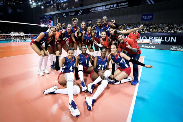 Reinas del Caribe celebran triunfo sobre Canadá en Torneo Preolímpico