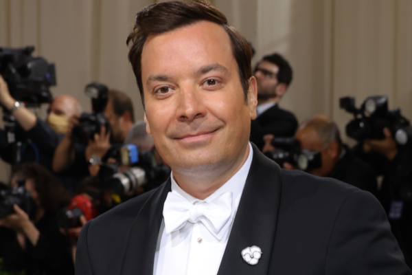 Acusan a Jimmy Fallon de maltrato laboral: “Es desagradable”