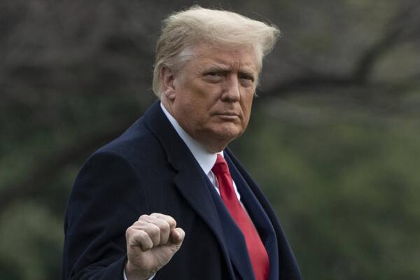 Jueza inhabilita a Trump por ataque a testigos y fiscales