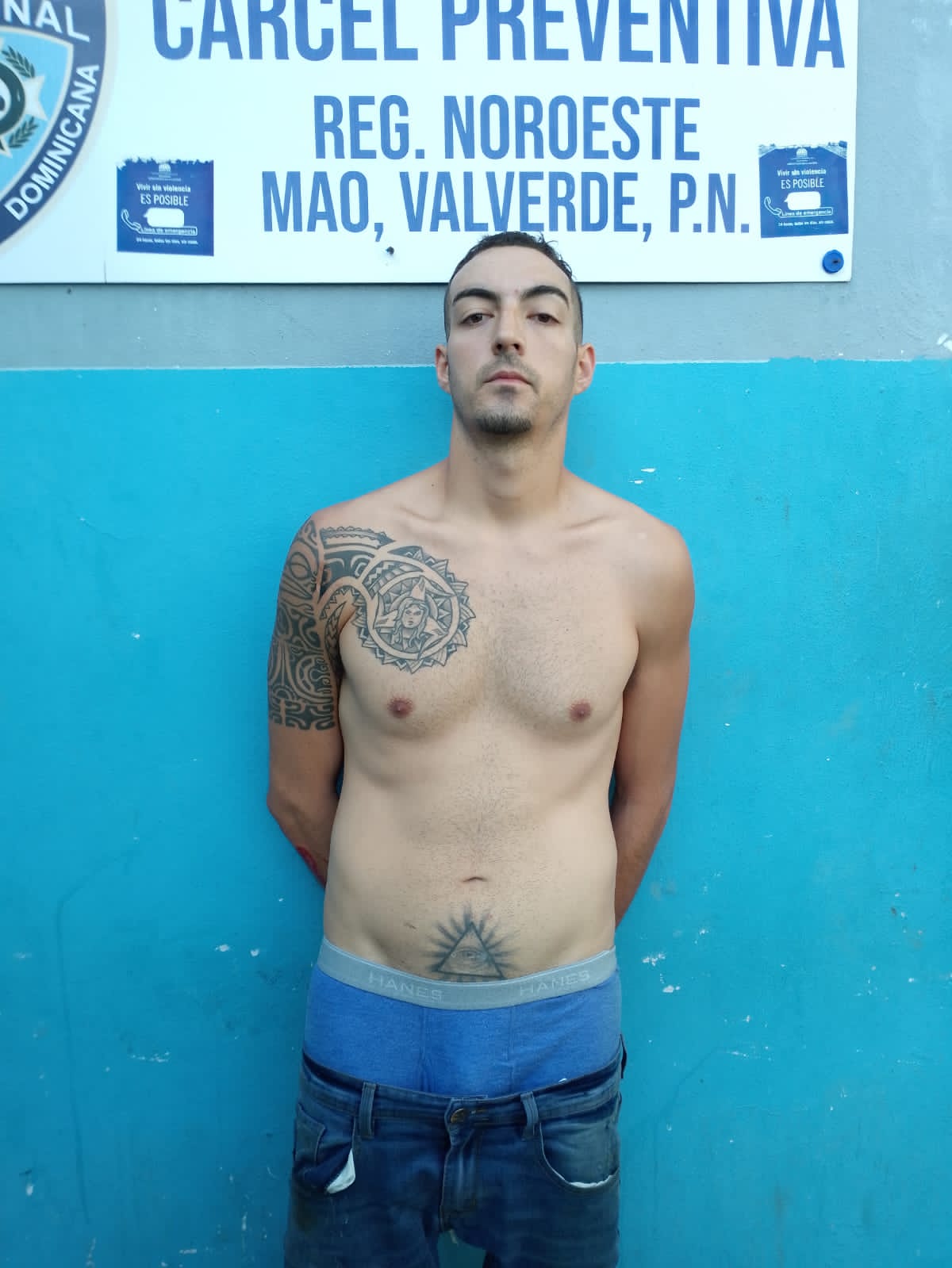 Policía Nacional envía al MP hombre se lanzó a canal de Mao esposado