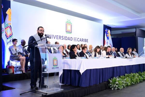 UNICARIBE gradúa 437 nuevos profesionales; entre ellos especialistas en diversas ramas de la Educación