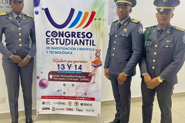 Cadetes de la P.N participan en el VIII Congreso Estudiantil de Investigación y Tecnología de la UFHEC