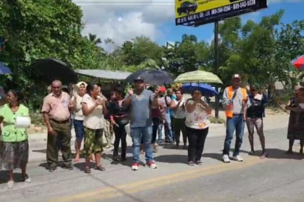 Comunitarios protestan por falta de agua potable en Nagua