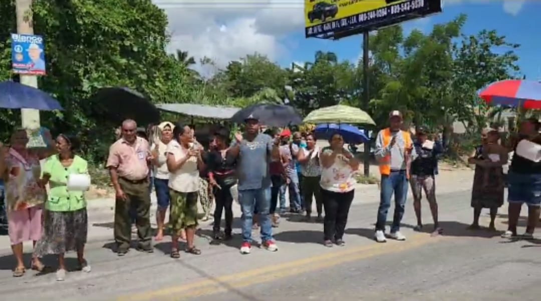 Comunitarios protestan por falta de agua potable en Nagua