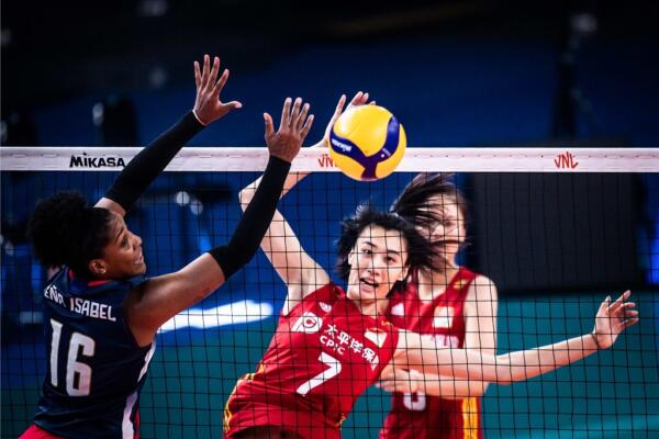 Reinas del Caribe vencen a China y acarician boleto a París 2024