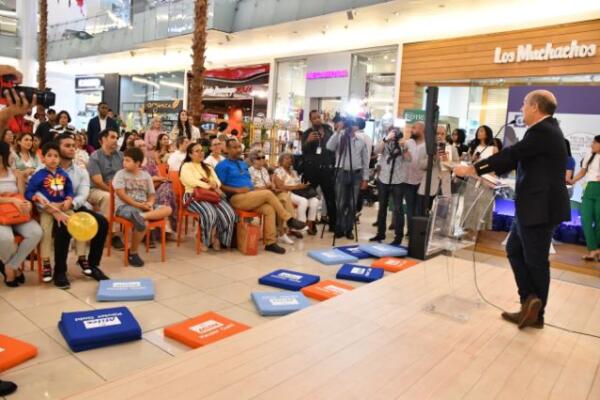 Inauguran tercera Feria Internacional del Libro Infantil y Juvenil de SD