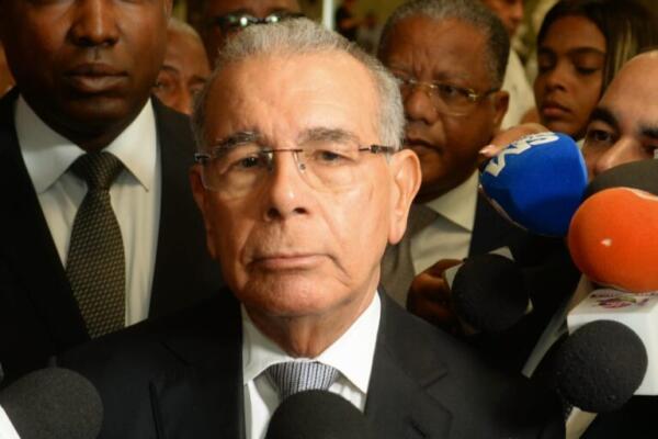 Danilo Medina preocupado por frecuencia infartos en jóvenes; llama a hacerse chequeos