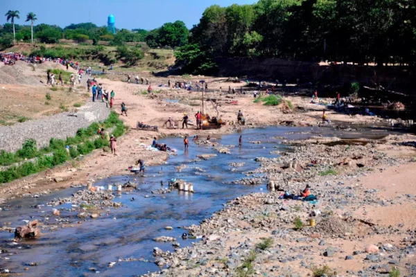 ¿Desde dónde nace el río Masacre y por qué lleva ese nombre?