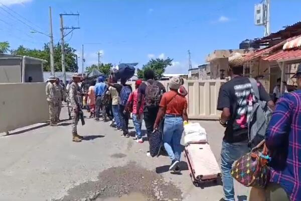 Los mercados terrestres con Haití se desarrollan en Dajabón, Jimaní y Elias Piñas 
Fuente: Archivo