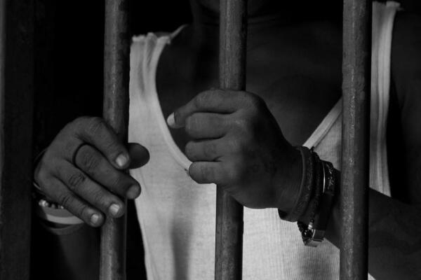 Condena a 20 años de prisión hombre que mató a un hermano