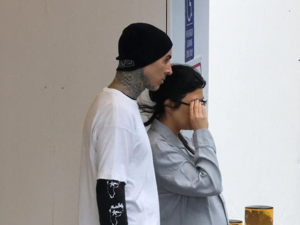 Bebé de Kourtney Kardashian casi a punto de morir en gestación