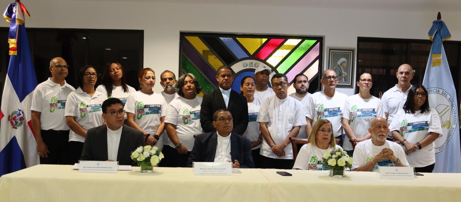 Católicos piden al Estado que familias sean protagonistas de políticas públicas